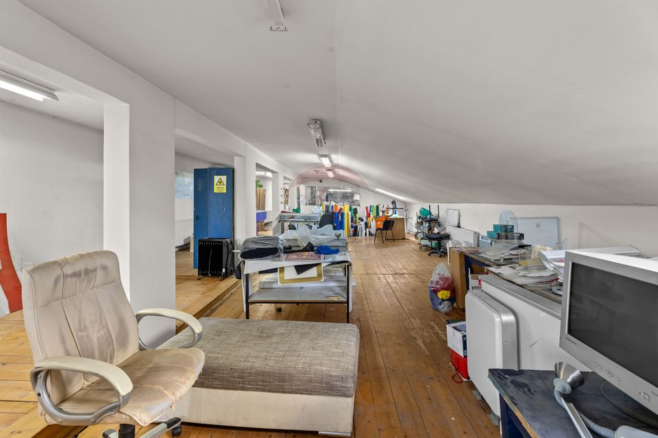 Hala spațioasă și versatilă de închiriat - Aradul Nou