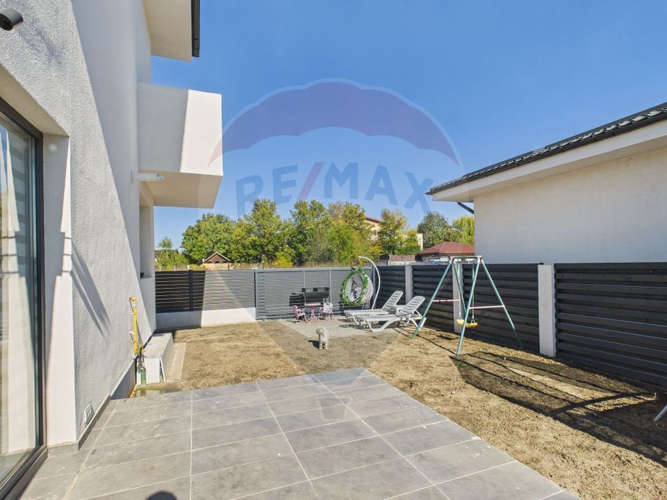 4 room House / Villa for sale, Est area