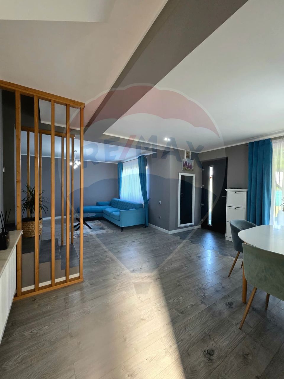 Casa noua Strada Aviatorilor Medias