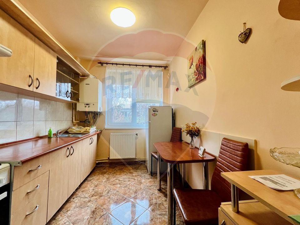 2 room Apartment for rent, Semicentral area