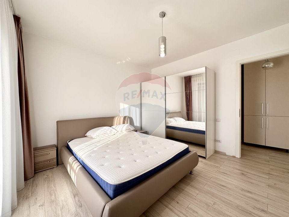 Apartament cu 4 camere de  vanzare în Quadra Residence