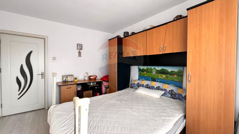 3 room Apartment for sale, Inel I area