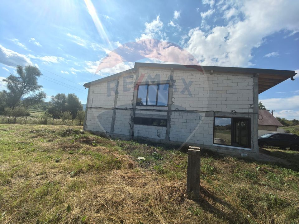 DE VANZARE Casă modernă cu etaj și dotări premium – Copalnic