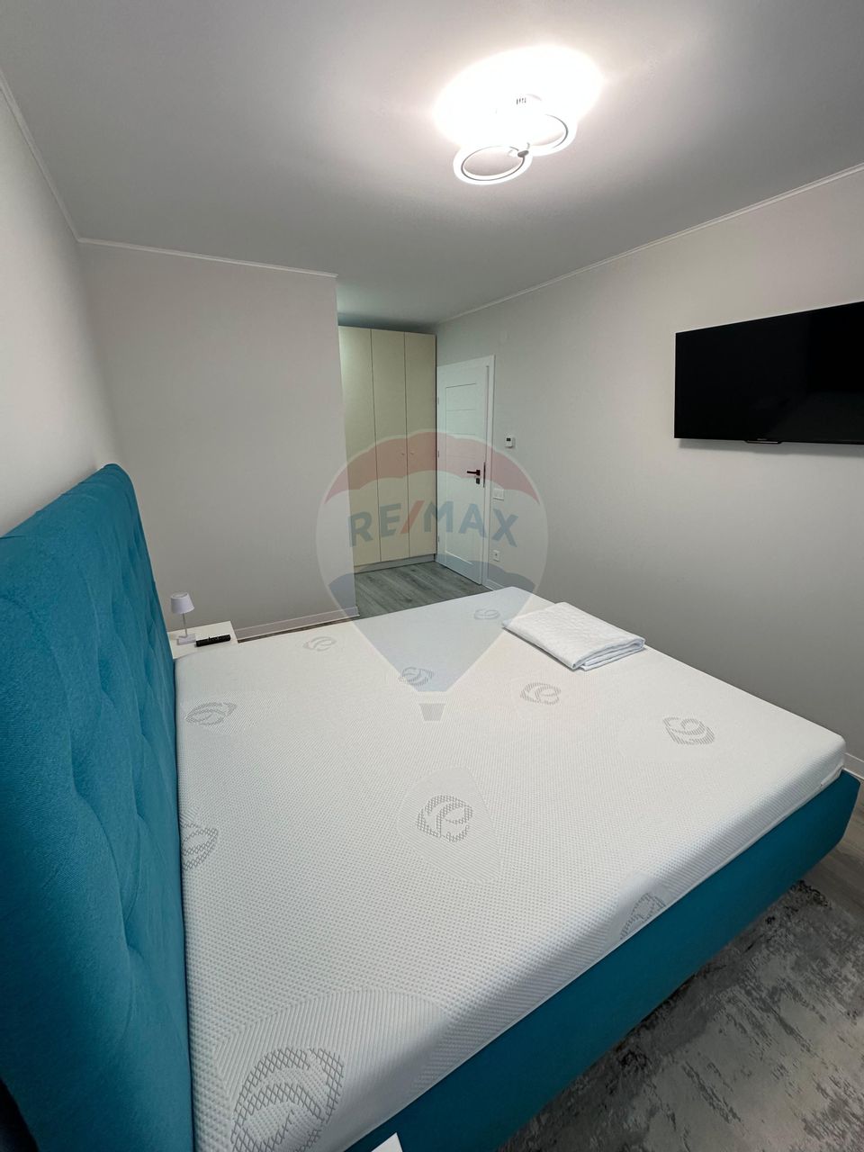 CASA DE LUX  4 CAMERE DE INCHIRIAT SELIMBAR