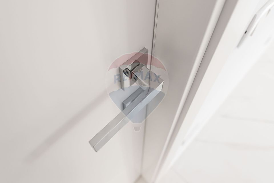 Apartament nou, 3 camere, vânzare, pret mai mic ca al dezvoltatorului!