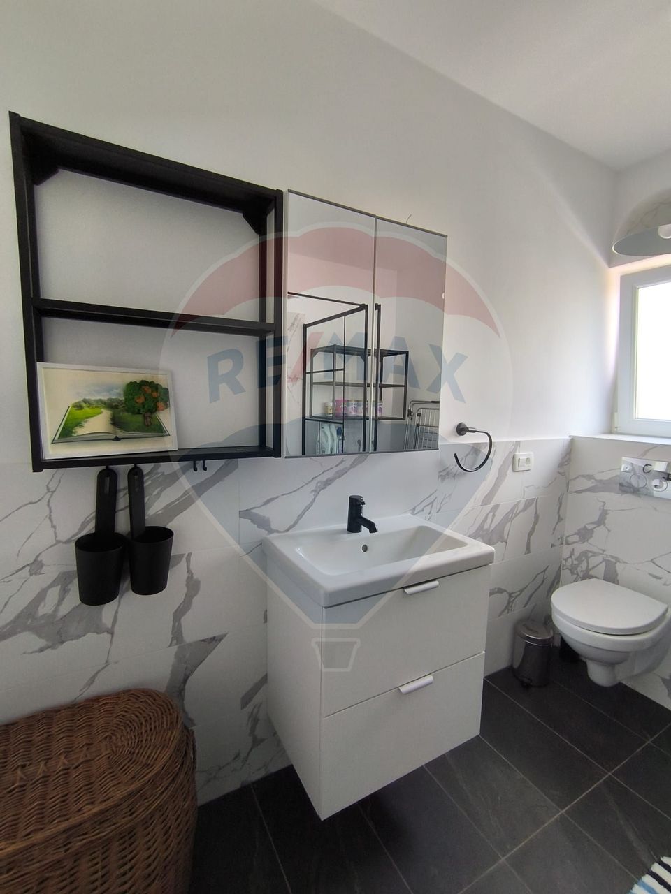 Casă 4 camere de inchiriat in Borhanci