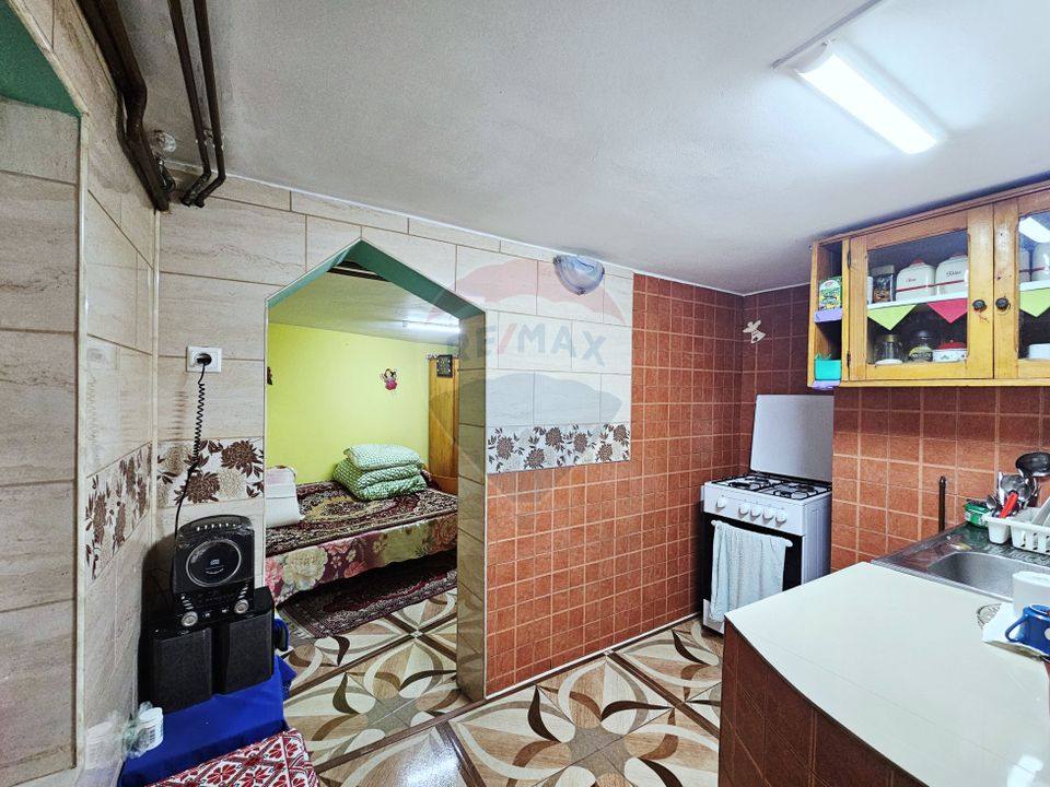 5 room House / Villa for sale, Central area
