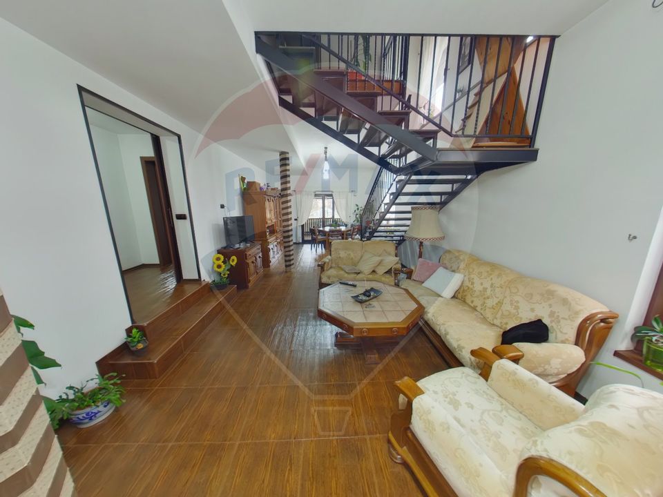 5 room House / Villa for sale, Central area