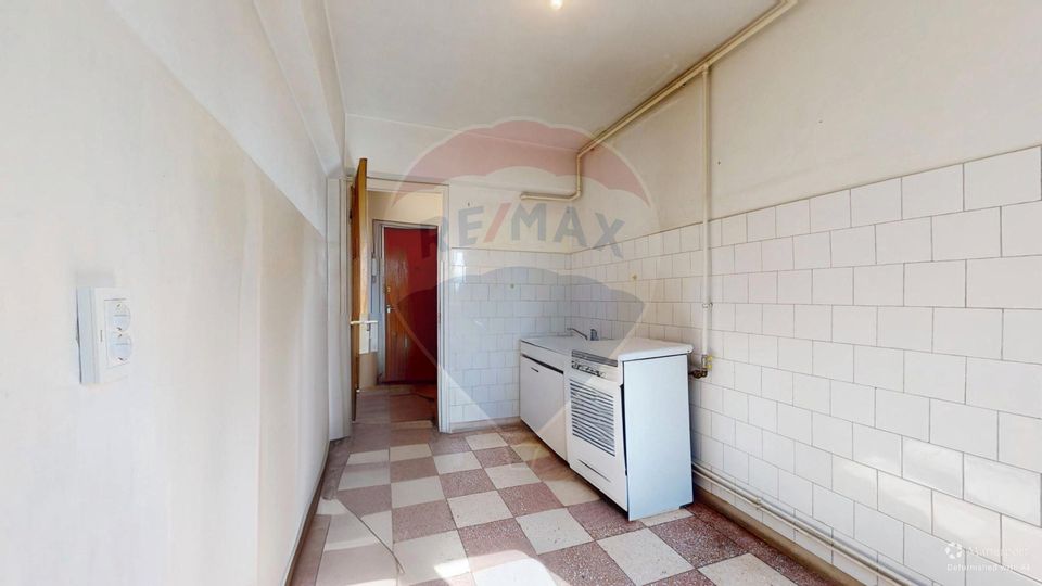 De vânzare – Etaj 2, 2 camere, Centru Civic, personalizare garantată