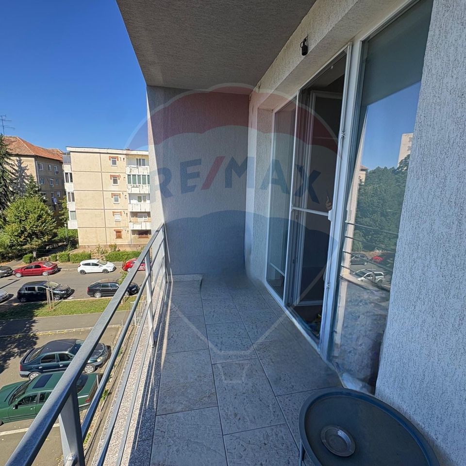 3 room Apartment for rent, Bancilor area