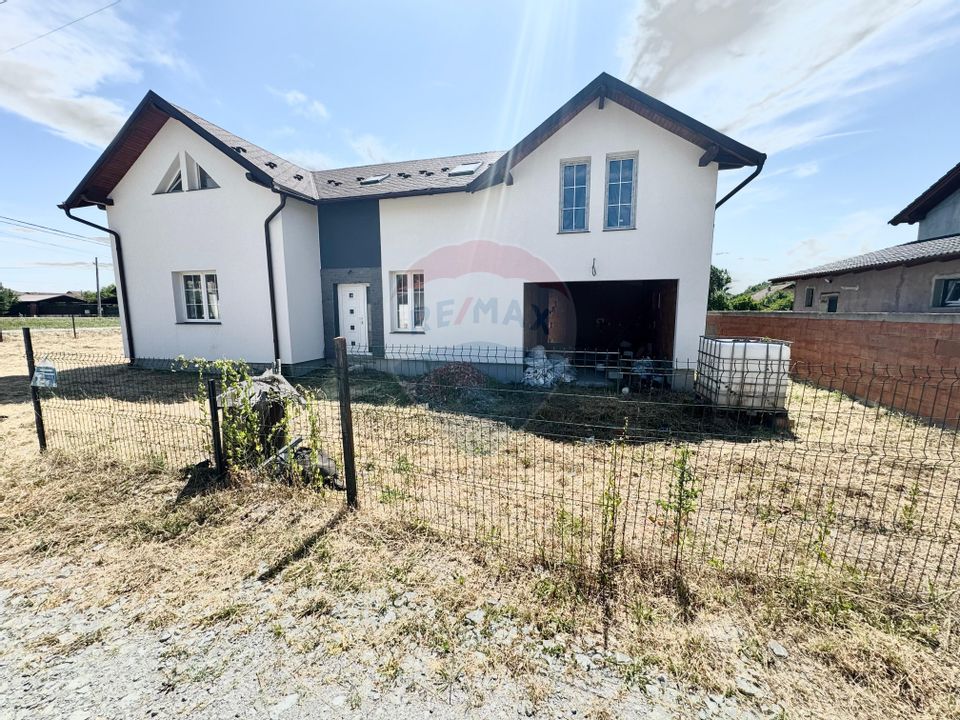 5 room House / Villa for sale, Central area