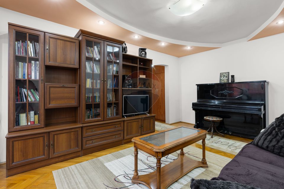 2 room Apartment for rent, Romanilor area