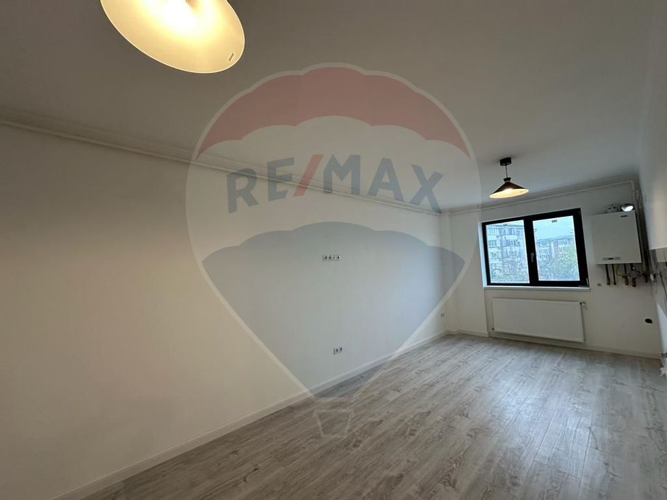 Apartament în bloc nou + loc parcare