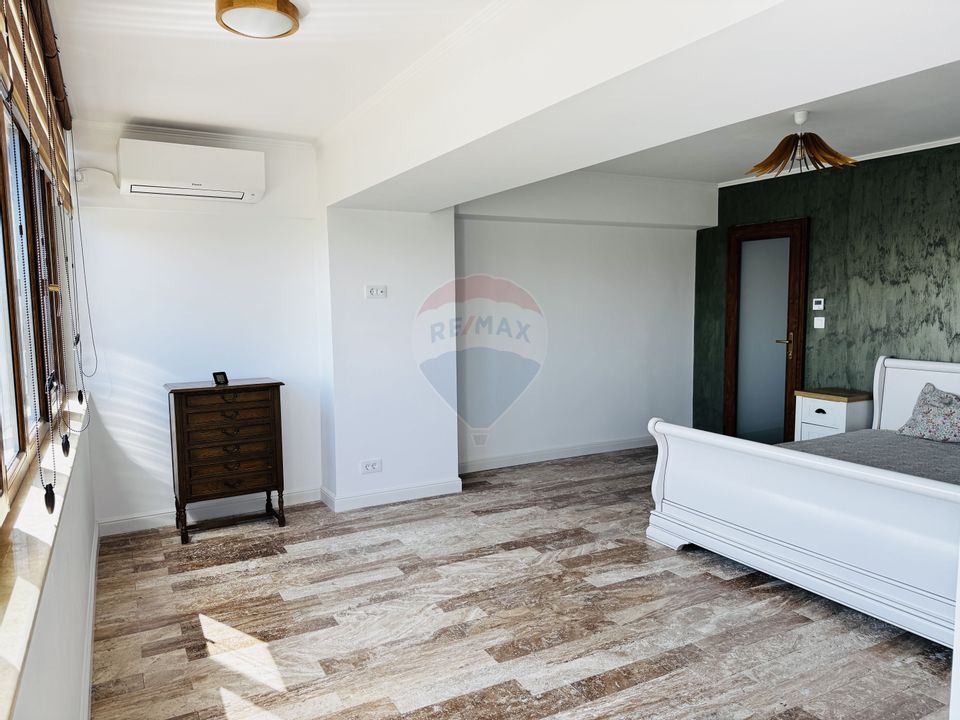 De Vanzare Apartament LUX 3 camere | vedere la Dunăre Orientare S-E