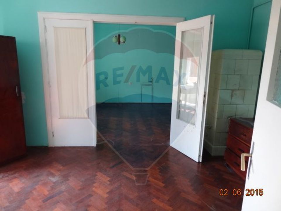 Apartament cu 2 camere de vânzare