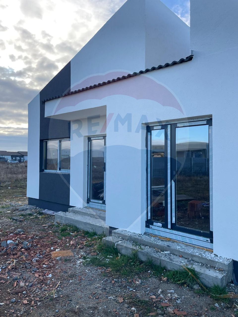 Casă / Vilă cu 3 camere de vânzare