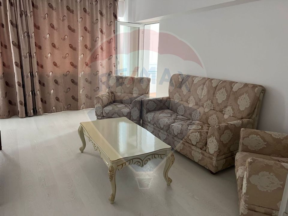 Apartament cu 3 camere de inchiriere/în zona Centrala