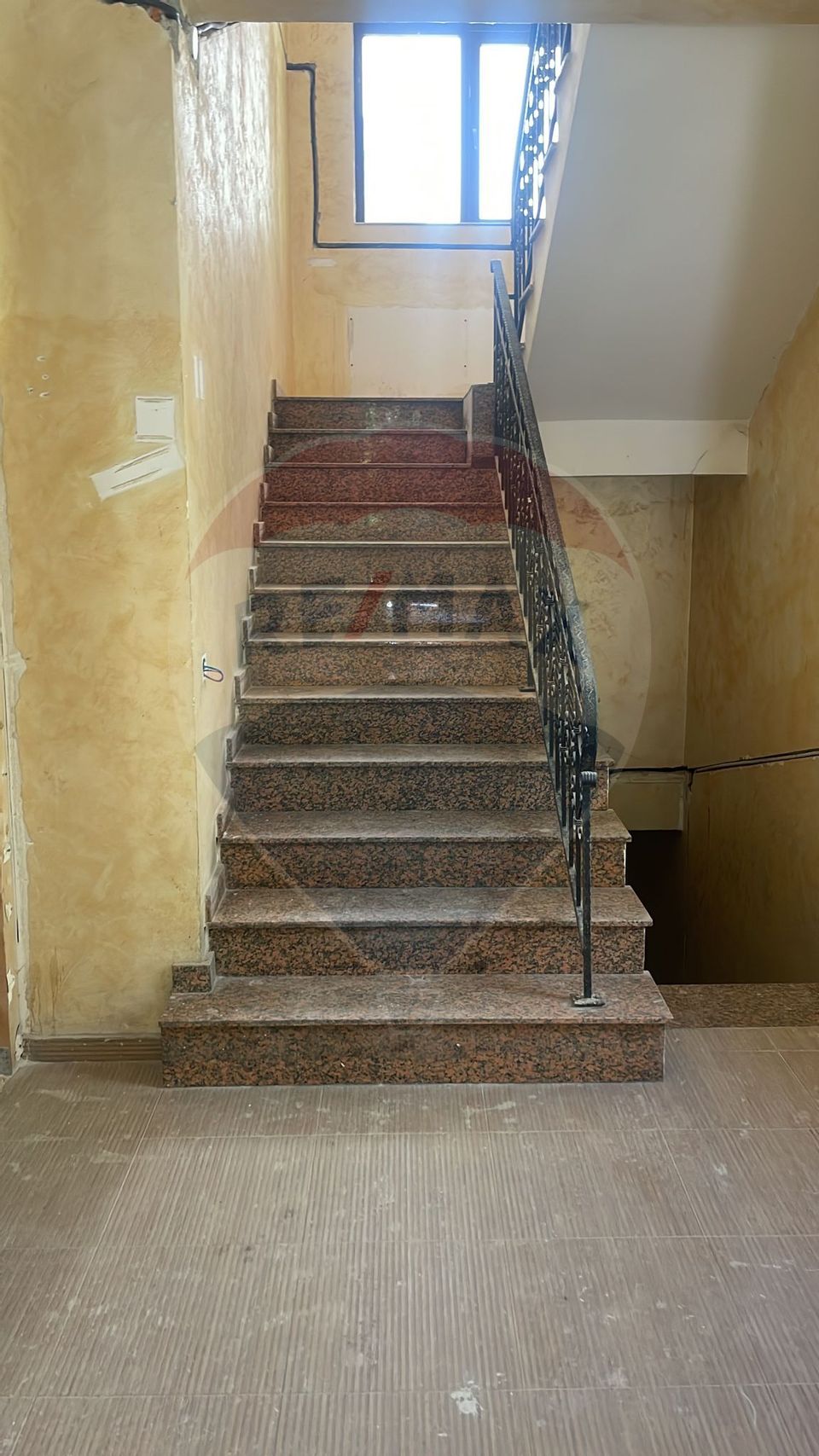 Spațiu comercial de 435mp de închiriat în zona Calea Bucuresti