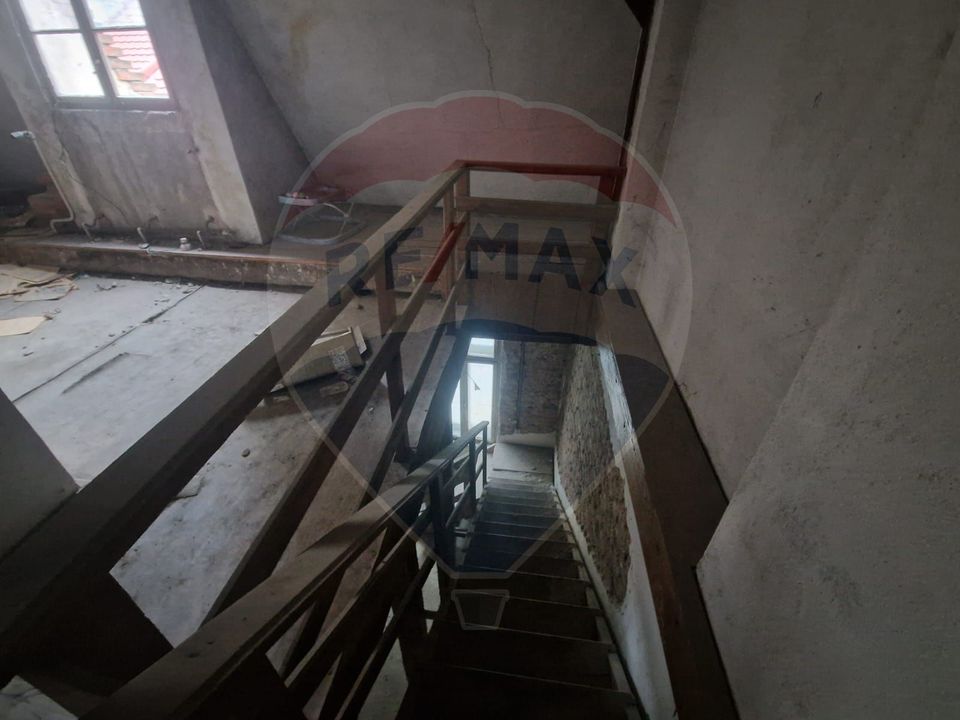 68.34sq.m Commercial Space for sale, Ultracentral area