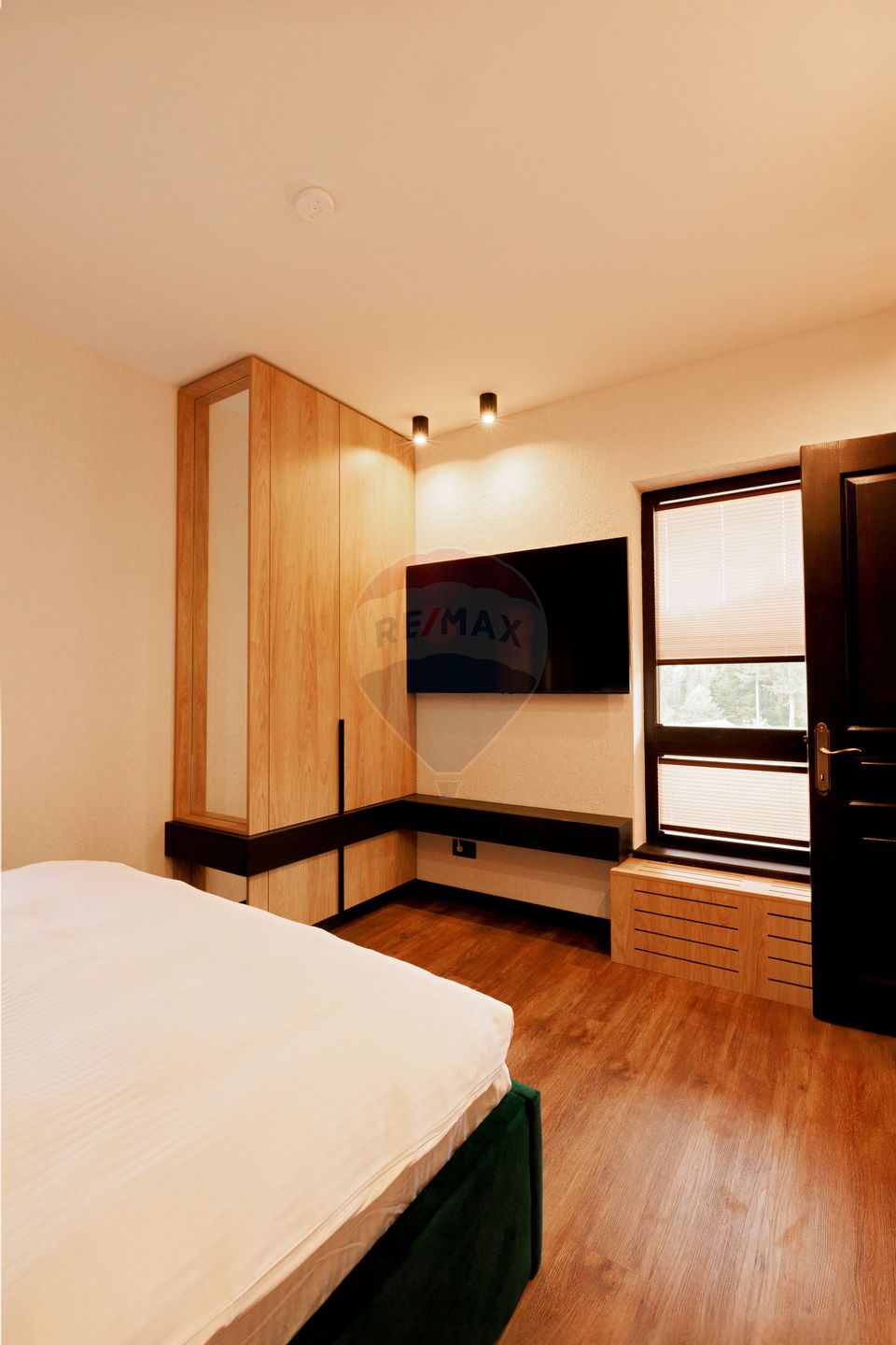 Pensiune Manastirea Humorului, de Vânzare în Inima Bucovinei