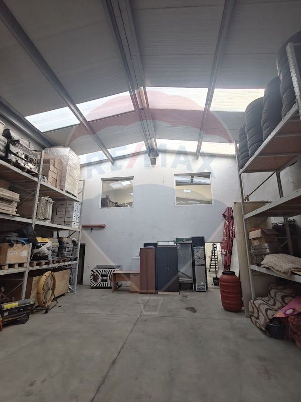 Spațiu industrial de 295mp vânzare exclusivitate in zona de Est