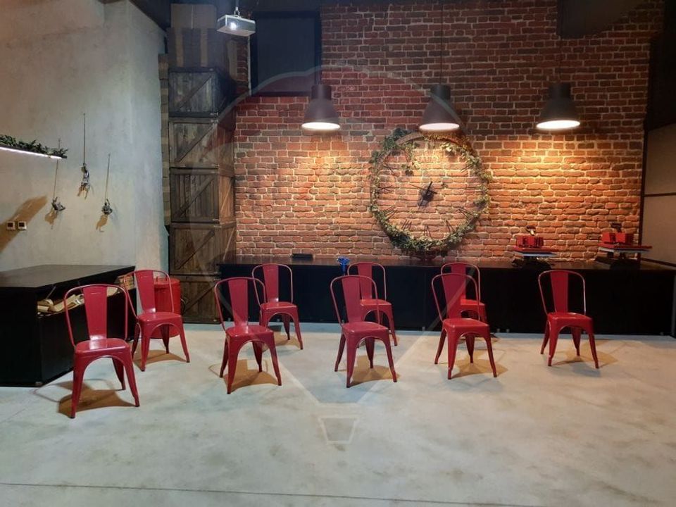 Spațiu comercial premium de vânzare, Zona Armenasca  - Liber