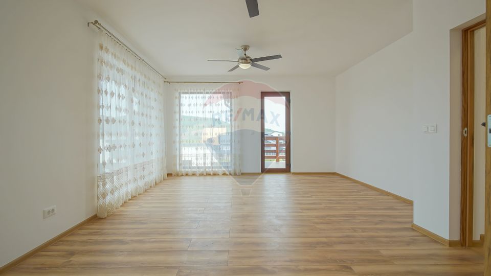 - REZERVAT- Casă Harman - Constructie 2025