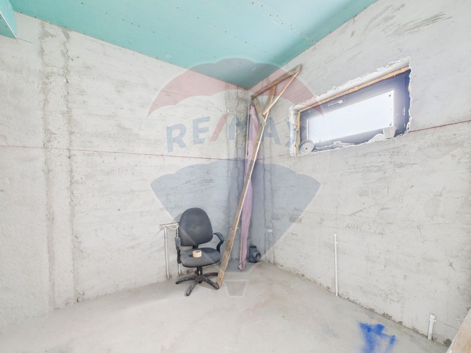 Casa moderna cu 4 camere de vanzare - Zona Ganeasa - Moara Domnesca