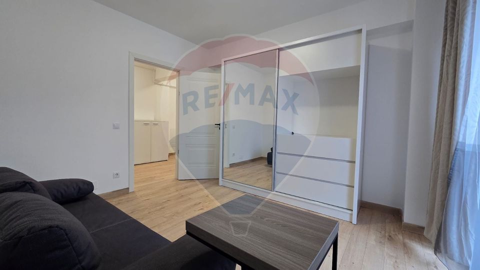 Apartament cu 2 camere decomandate I de închiriat