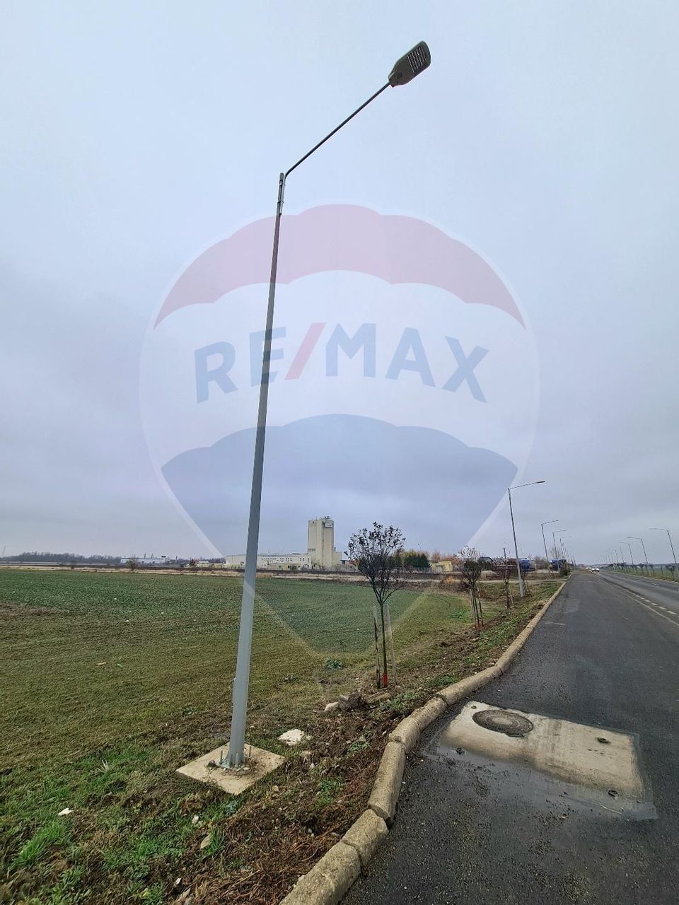 Land 10000 sqm Branesti-Islaz DN3 All Utilities Industrial Area