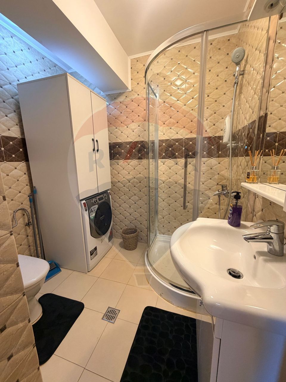 2 room Apartment for rent