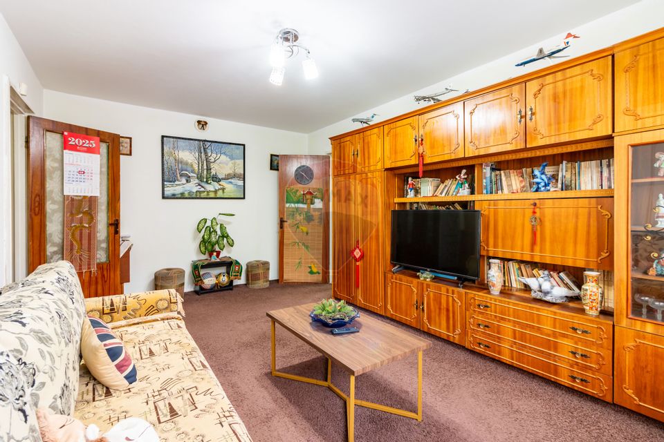 3-room apartment – Huedin street – rehabilitated block – quiet area