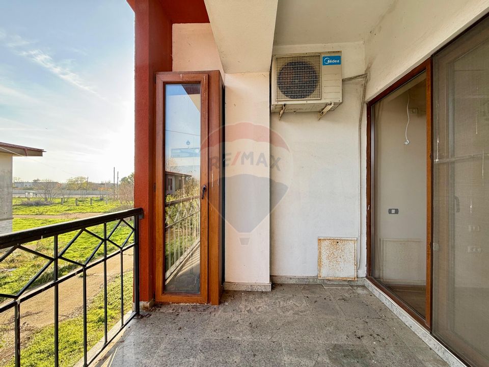 4 room House / Villa for sale