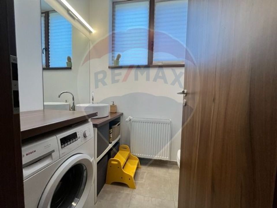 Inchiriere Vilă cu 4 camere în zona Matei Millo