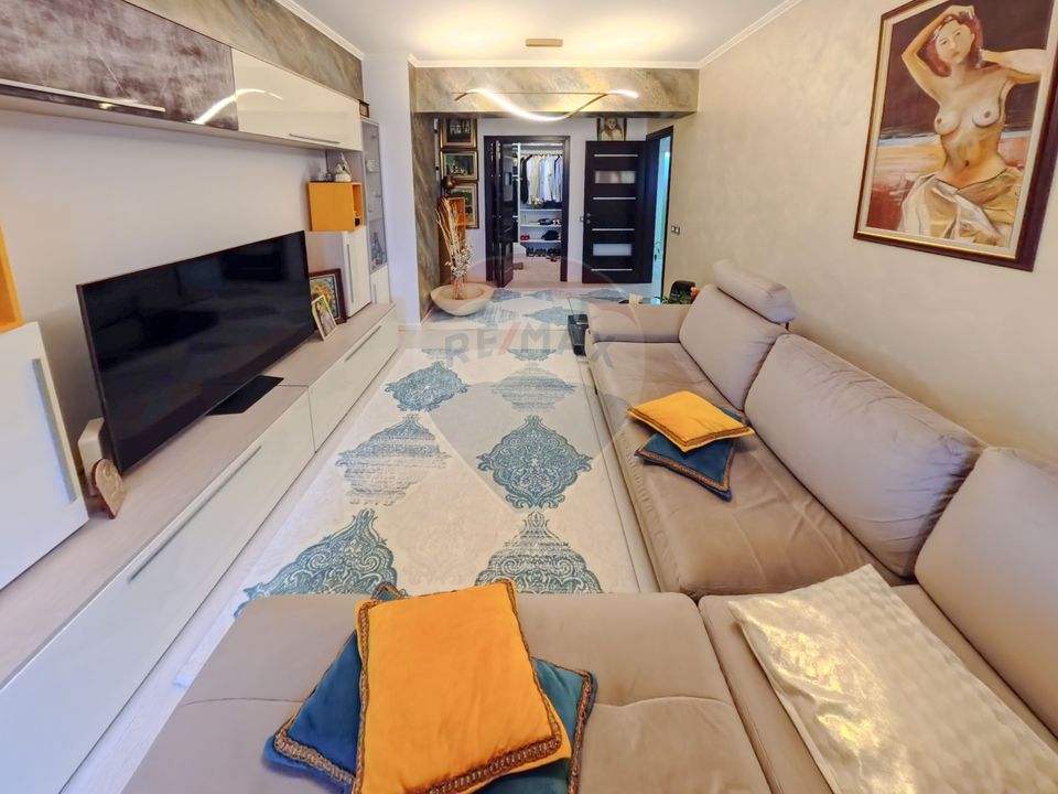 4 room Apartment for sale, Unirii area