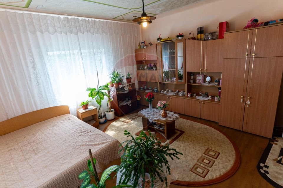 Casă / Vilă cu 3 camere de vânzare