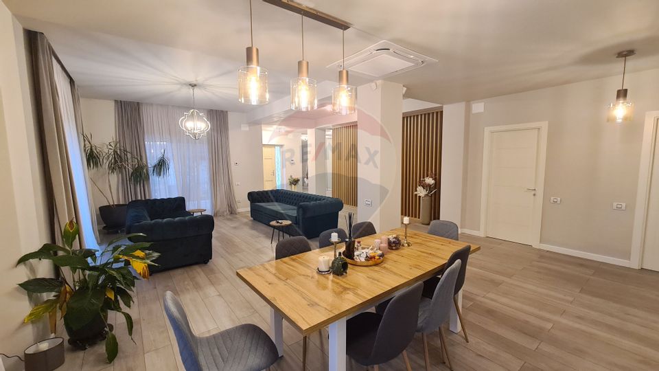 Villas first closing luxury rental in Corbeanca