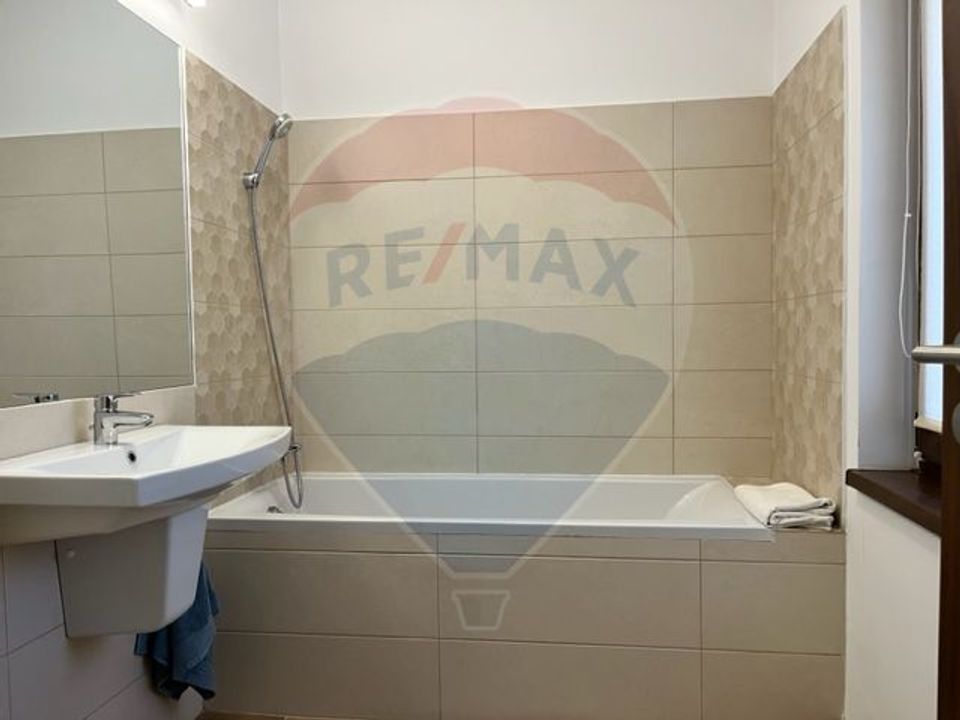 Inchiriere  Vilă cu 4 camere în zona Matei Millo