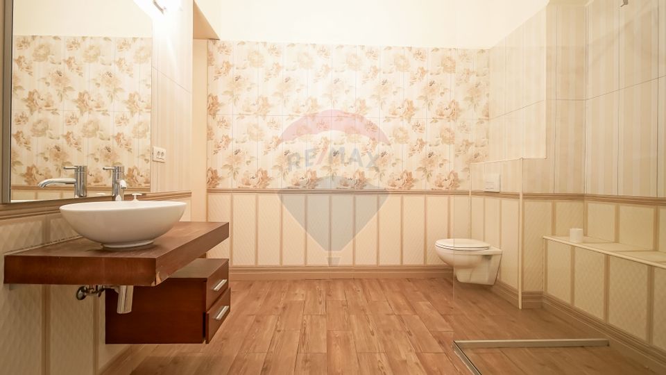 Apartament de închiriat in Centrul Istoric, pretabil regim hotelier