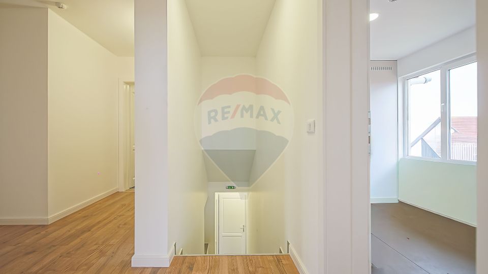 COMISION 0|VILA  STUPINI – 1.400 MP TEREN, 295 MP UTILI