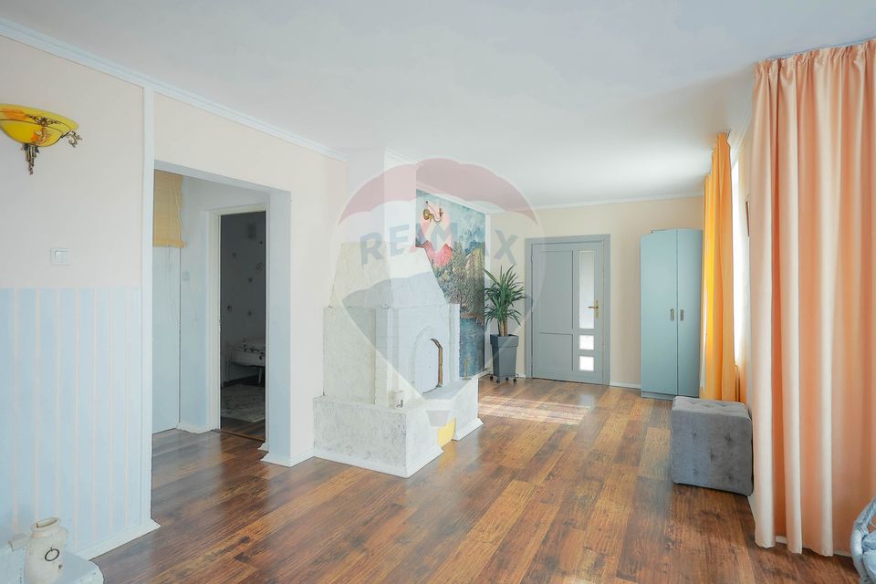 4 room House / Villa for sale