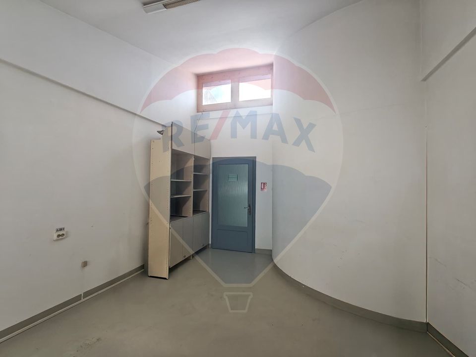 110sq.m Office Space for rent