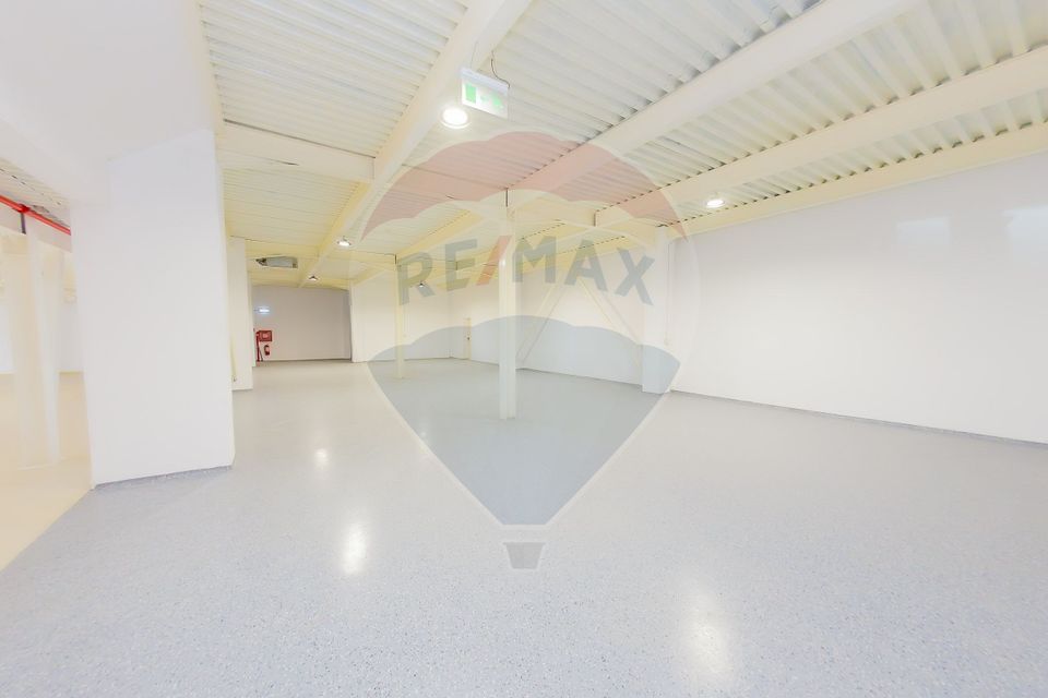 1,405sq.m Commercial Space for rent, Grivitei area