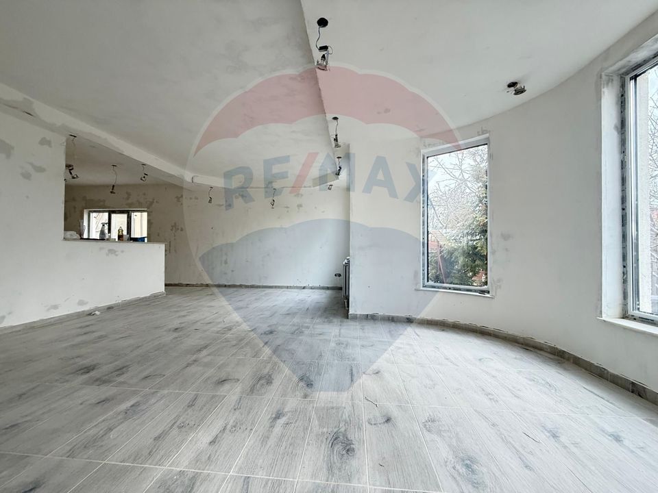 Vila P + 1 de vanzare in Eforie Nord teren proprietate 300 mp