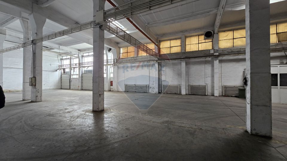 DE INCHIRIAT Spațiu industrial de 3000 mp în Buftea
