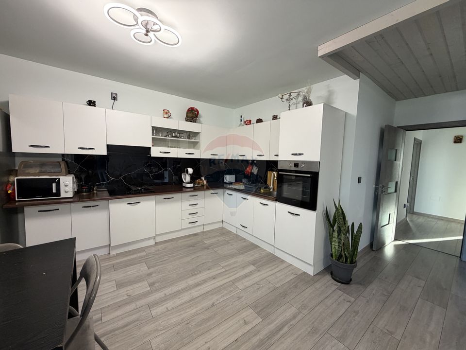 4 room House / Villa for sale, Nord area