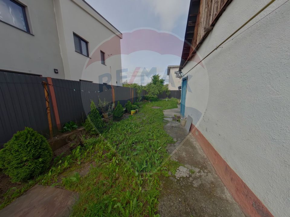 Casă / Vilă cu 4 camere de vânzare în zona Ultracentral