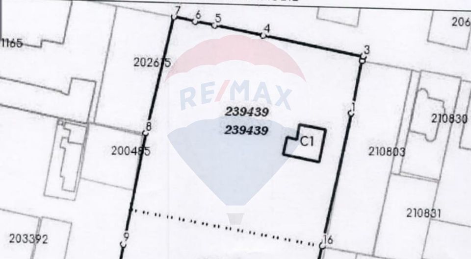 Land 2,000sqm Strada Orastie