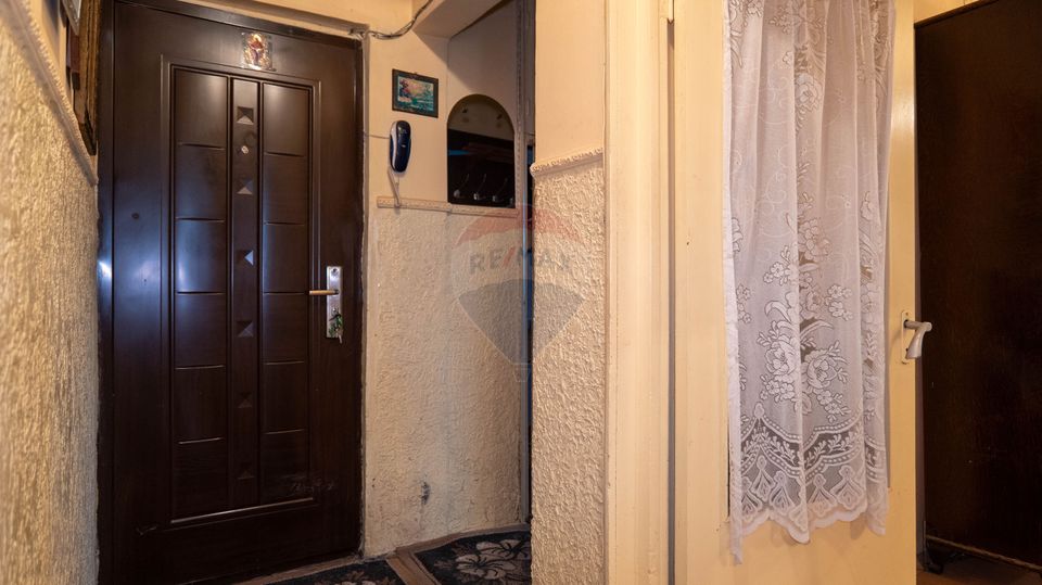 Vânzare apartament 3 camere,  zona Pantelimon - Liceul Lucian Blaga