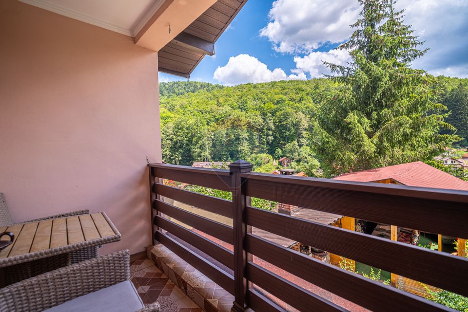 Vila moderna cu 2 corpuri in Busteni | Ideala pentru turism